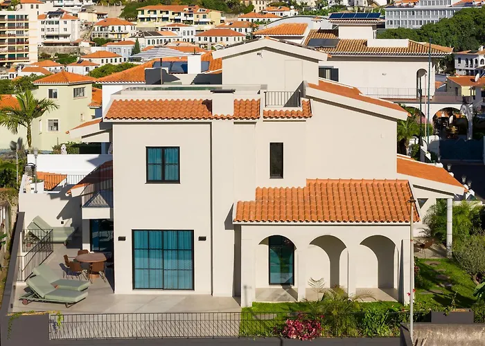 Mangoni - Brand New Luxury *