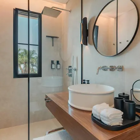 Villa Mangoni - Brand New Luxury *