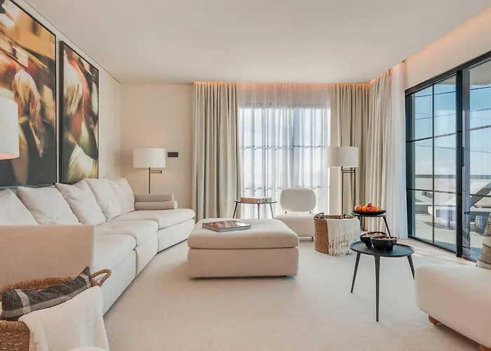 Villa Mangoni - Brand New Luxury Funchal (Madeira)