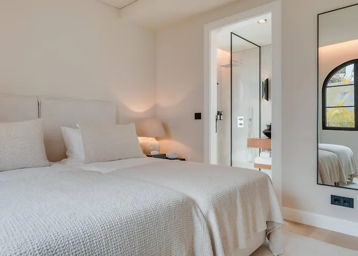 Vila Mangoni - Brand New Luxury Funchal (Madeira)