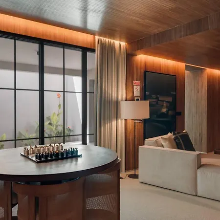 Mangoni - Brand New Luxury *